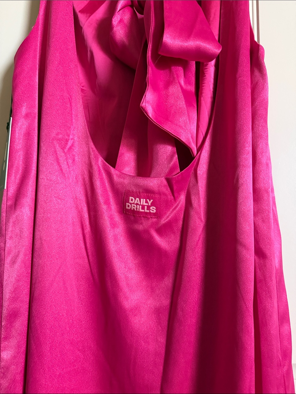 Daily Drills Fuchsia Satin Backless Maxi Dress NWT - Picture 6 of 13